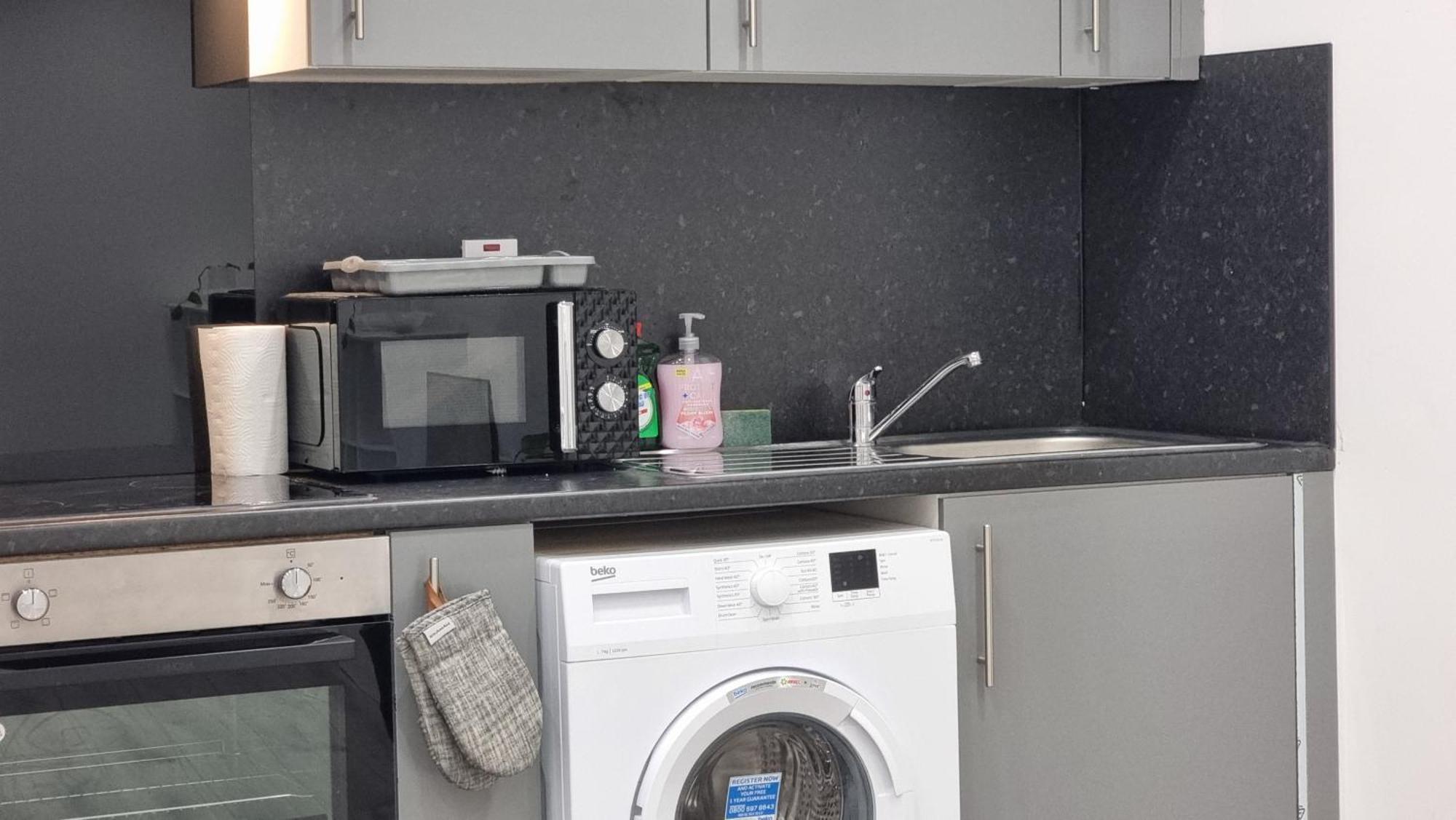 Brand New Flat Close To Turnpike Lane Tube Station Londres Extérieur photo